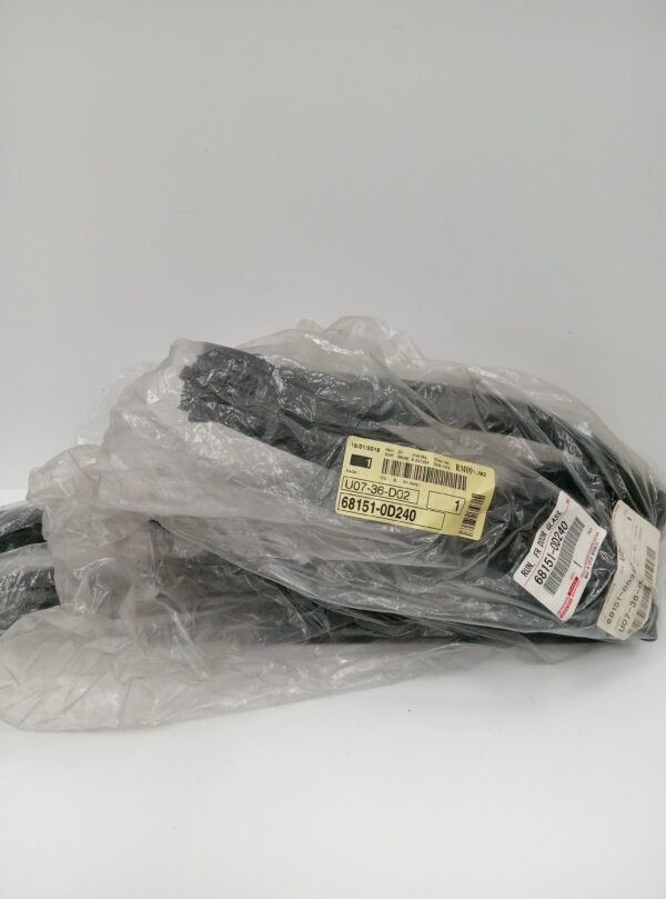 681510D240 Guida cristallo