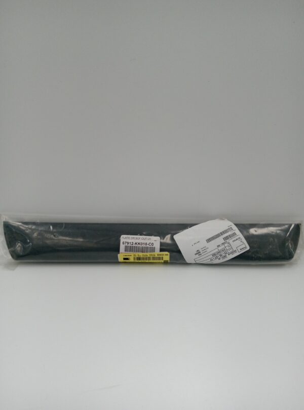 67912KK010C0 Battitacco sinistro